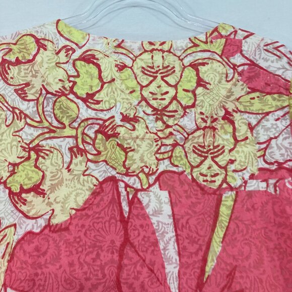 Lulu-B medium Colorful Floral Shark-Bite Hem Stretch Short Sleeve Knit Blouse - Picture 11 of 12